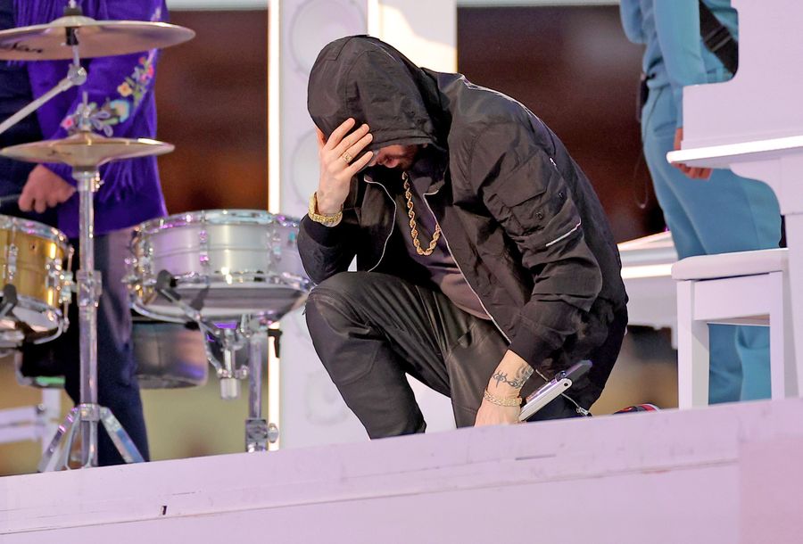 Who had ‘Eminem sticking it to the NFL’ on their bingo card?