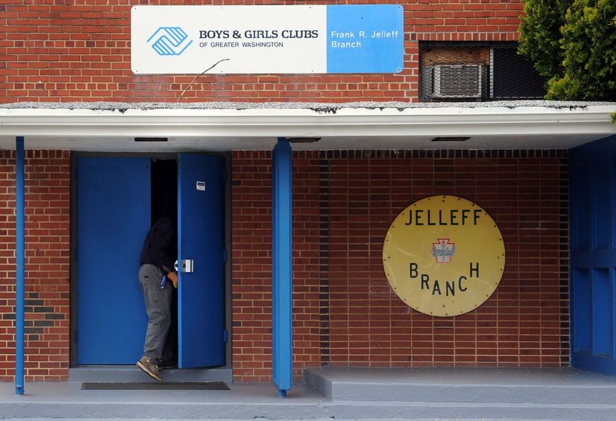 Private School That Pocketed Public Rec Center Is Tired Of Being Criticized By Non-Rich People