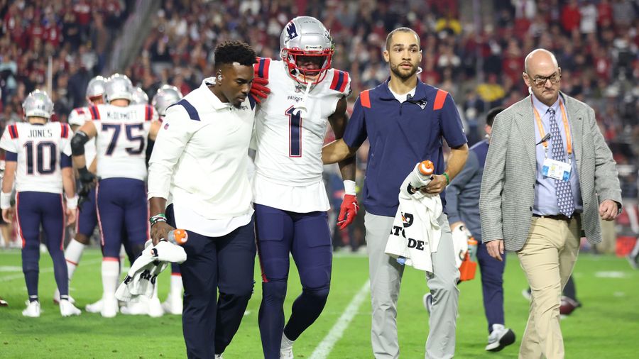 DeVante Parker would like some answers