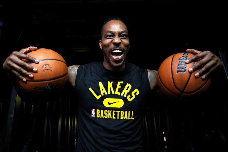 Dwight Howard has open WWE invite extended by Triple H