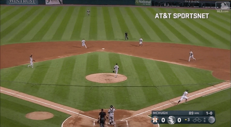 Adam Engel Benefits From Cartoonish Misplay, Still Gets Tagged Out
