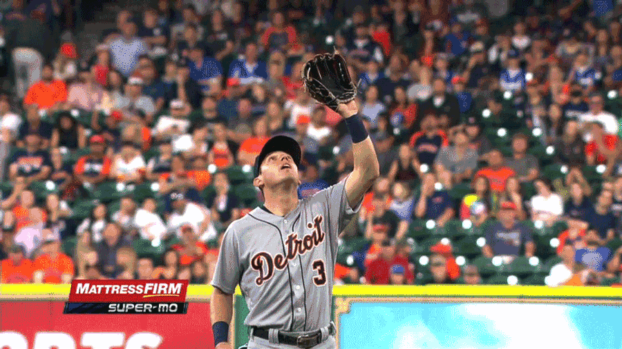 Ian Kinsler Creates One Of The Strangest & Most Brilliant Groundouts You'll See