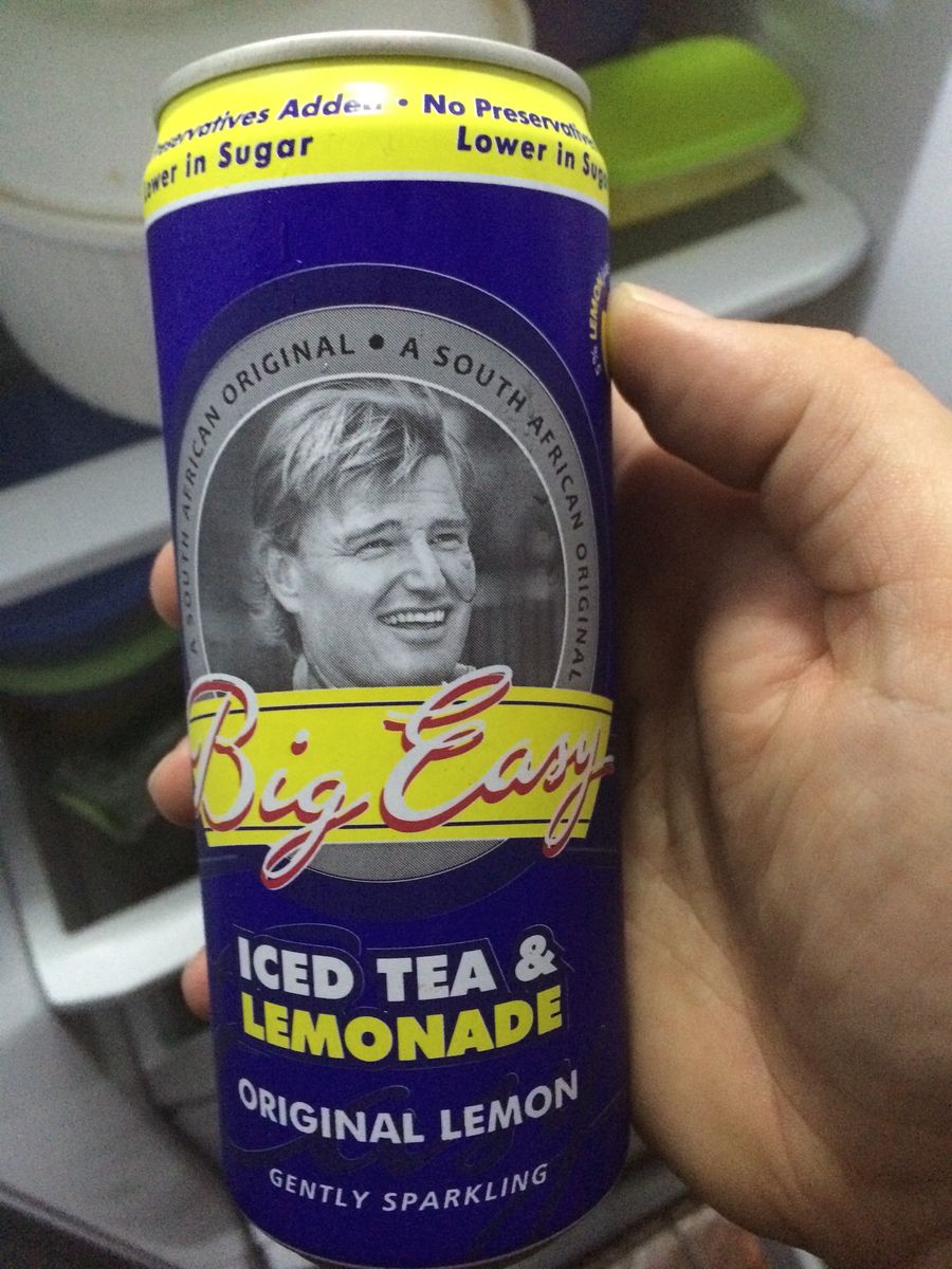 Does Arnold Palmer Know Ernie Els Is Ripping Off His Drink?