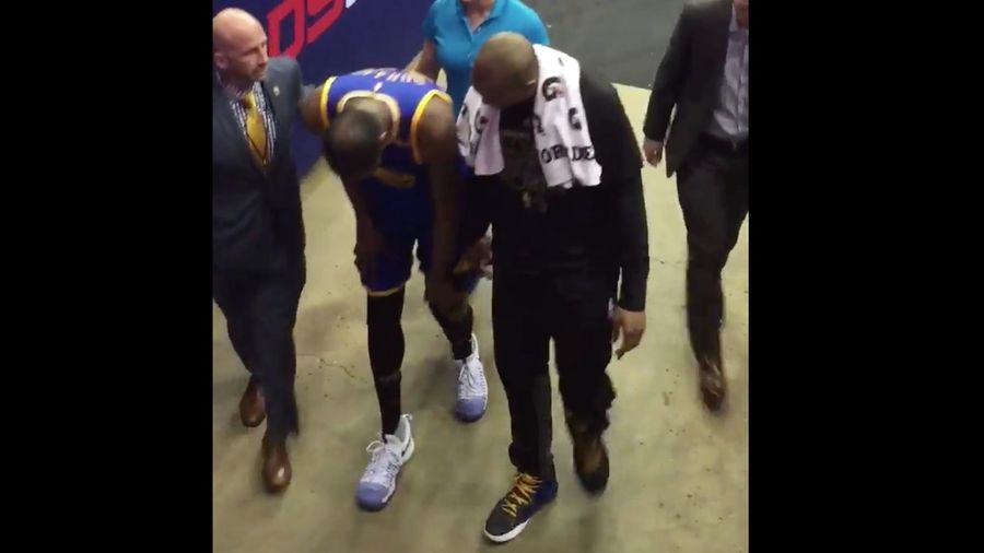 Kevin Durant Hobbles Into Locker Room With Knee Injury [Update]