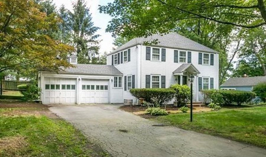 Wealthy Dad Who Bought Harvard Fencing Coach&#39;s House Insists It Had Nothing To Do With His Son Getting Into Harvard