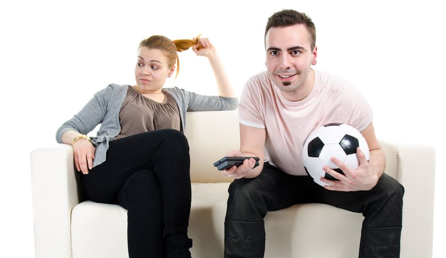 Women Hate Watching Sports, Says <em>Men's Health</em> Magazine