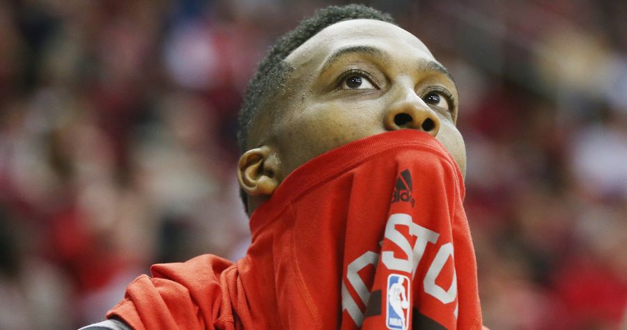 Dwight Howard Says He Doesn't Take Jumpers Because Of A Crippling Fear Of Missing