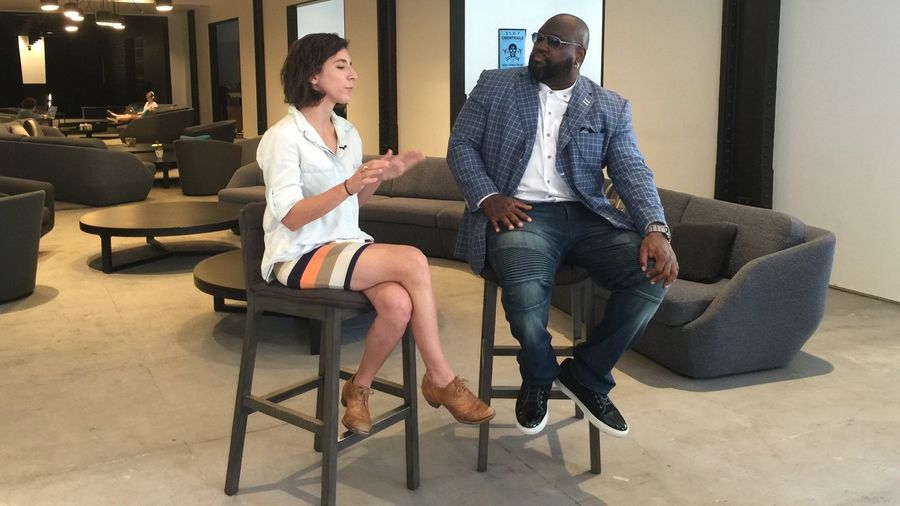 We Asked Mo Vaughn About The Indians, Dan Duquette And Dressing As A Big Fella<em></em>