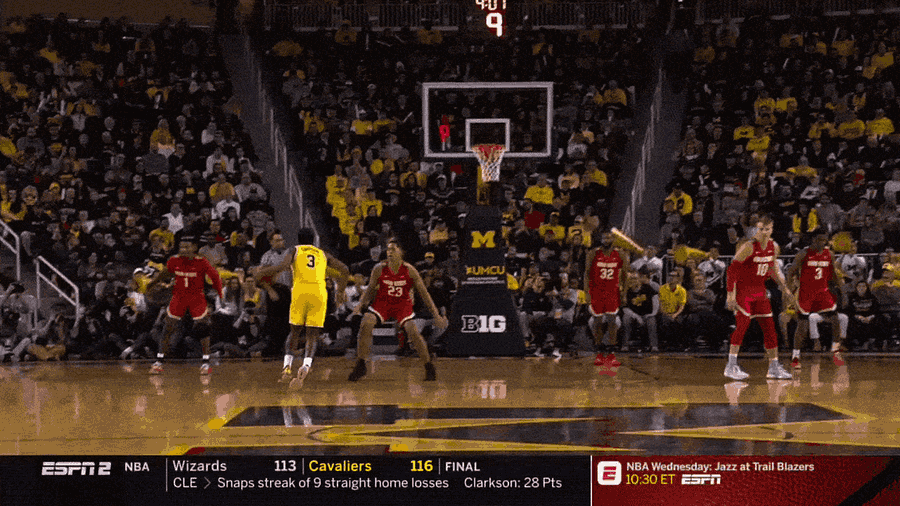Zavier Simpson's Skyhook Is One Of The Seven Wonders Of The World