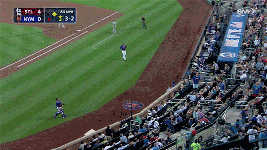 Failed Sports Radio Host Chris Christie Catches Foul Ball To Disgust Of Mets Fans