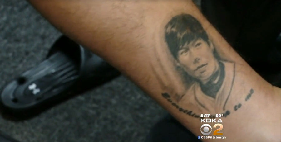 Jung-ho Kang Has A Tattoo Of Himself On His Leg
