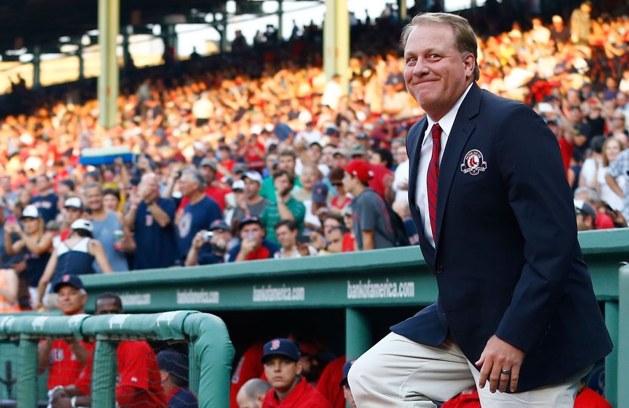 Curt Schilling Goes Dadmode On Twitter Trolls Bashing His Daughter