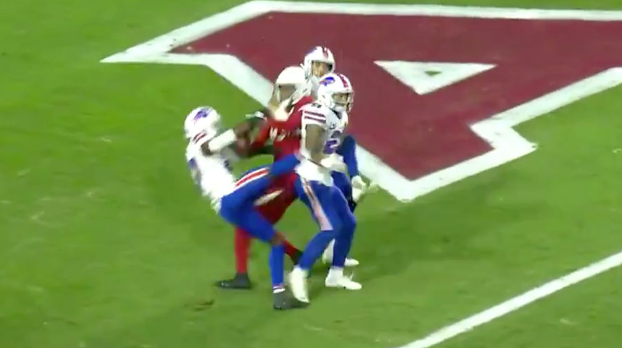 DeAndre Hopkins wins game, makes three grown men look like they wear pampers
