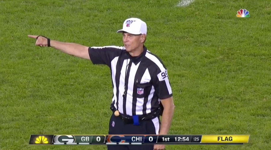 Referee Tony Corrente Pays Tribute To Late Red Cashion With Signature "First Dowwwwwn" Call