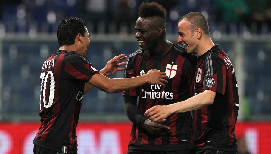 Mario Balotelli Crashes Wedding Photoshoot