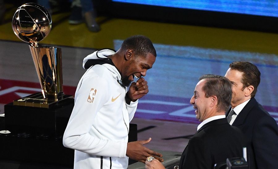 Kevin Durant&#39;s Brother&#39;s Instagram Comment Definitely Means That Kevin Won&#39;t Re-Sign With The Warriors