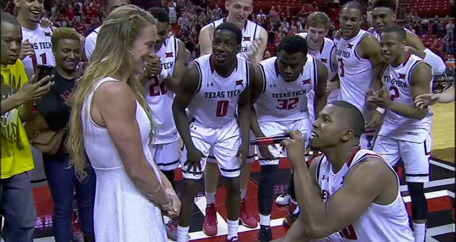 Texas Tech's Toddrick Gotcher Proposes To Girlfriend On The Court After Senior Night Win