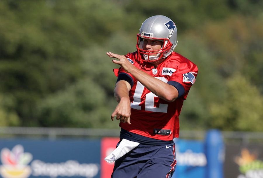 This Is Maybe But Probably Not Tom Brady Secretly Calling In To A Radio Show