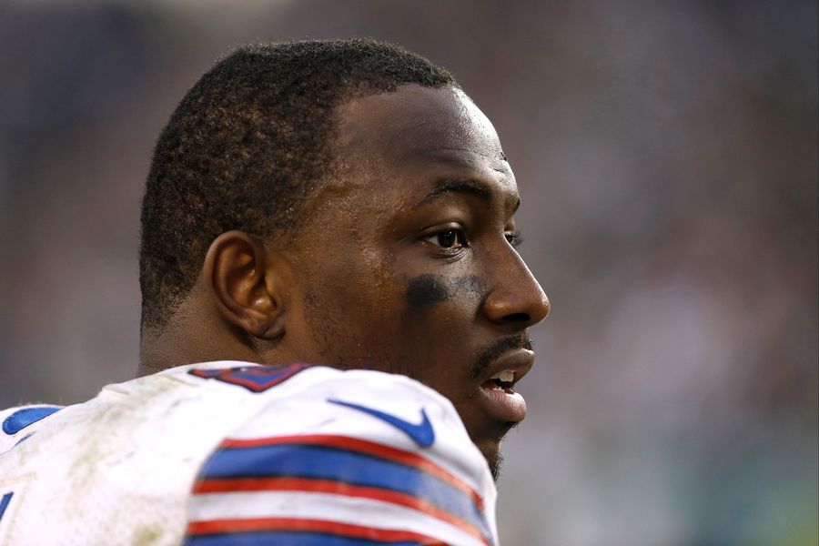 Report: LeSean McCoy Arrest Warrant Impending, Will Turn Himself In