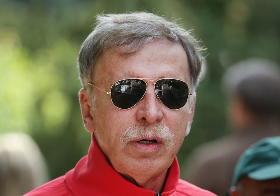 Stan Kroenke Wants The Rams Out Of St. Louis So Damn Badly