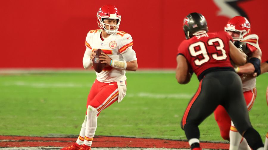 Breaking down the Chiefs and Buccaneers’ positional matchups