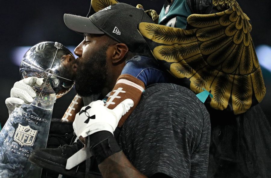 Malcolm Jenkins Calls Jerry Jones A "Bully" Who's Intimidating His Players To Stand For Anthem