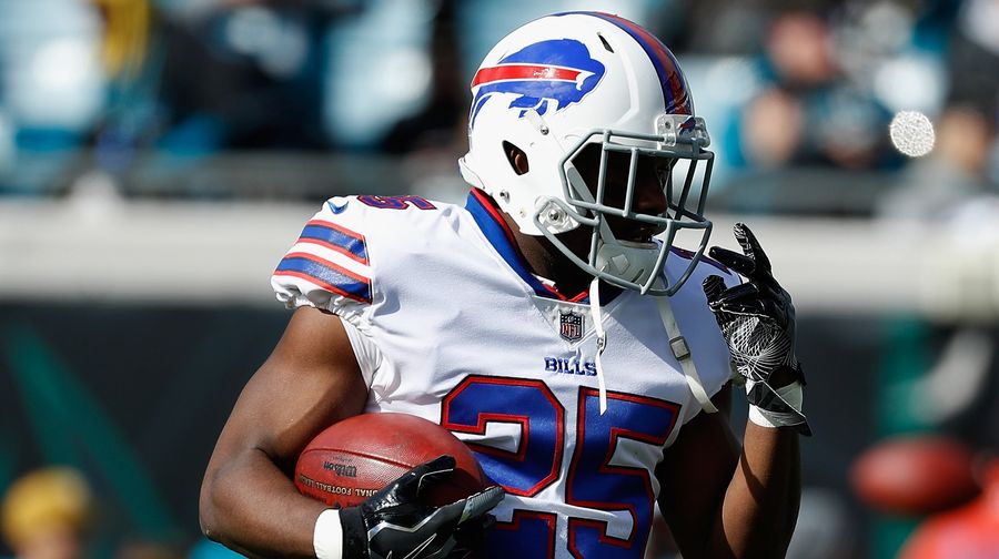 Reports: LeSean McCoy Is Unlikely To Be Charged, Coincidentally In Time For You To Root For Him Today