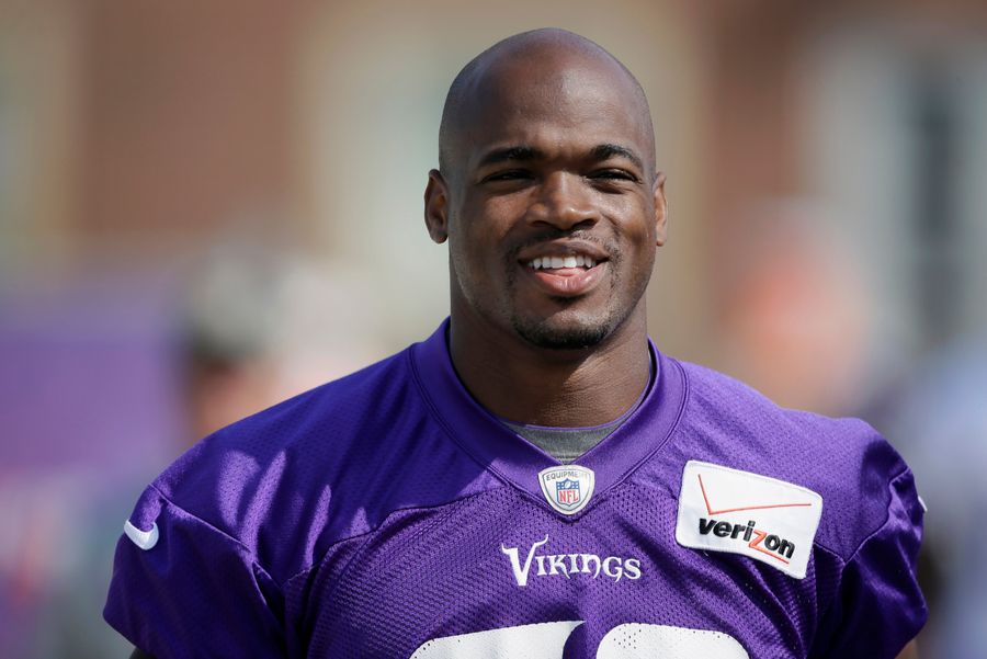 Report: Vikings Won't Cut Adrian Peterson, Could Look To Trade Him