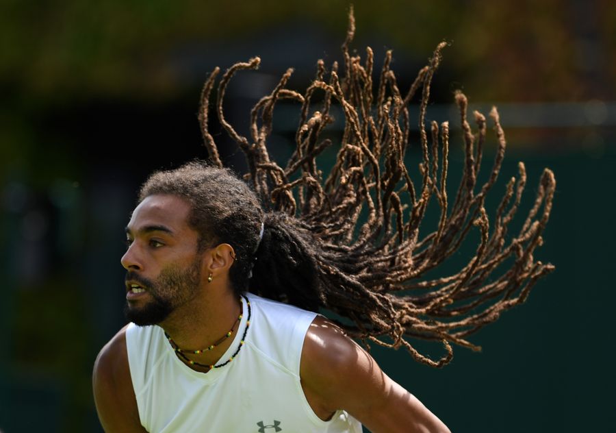 Dustin Brown Can Make A Lob Look Sexy