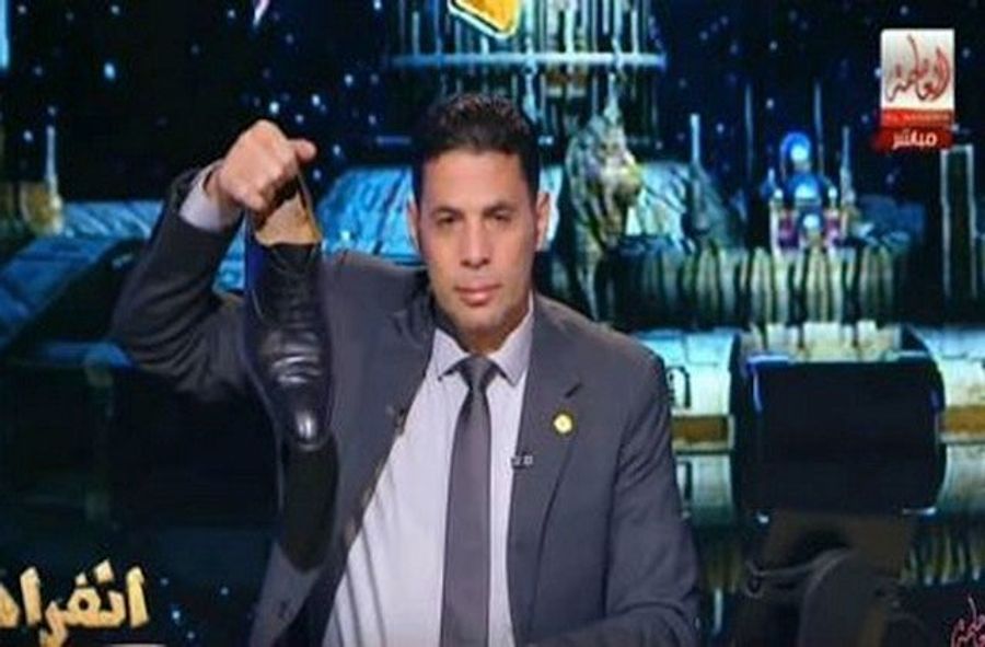 Lionel Messi Gives Away Some Shoes, Causes International Incident