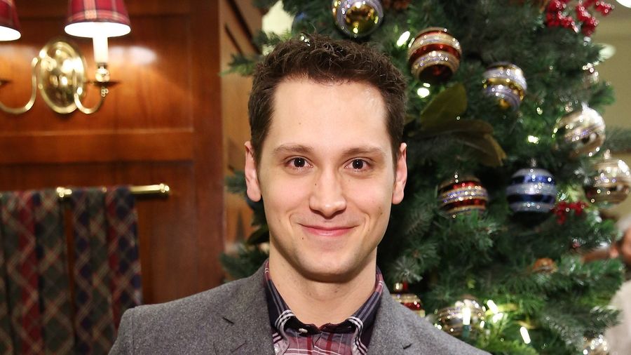How To Talk To Your Shithead Liberal Nephew Over The Holidays<em></em>