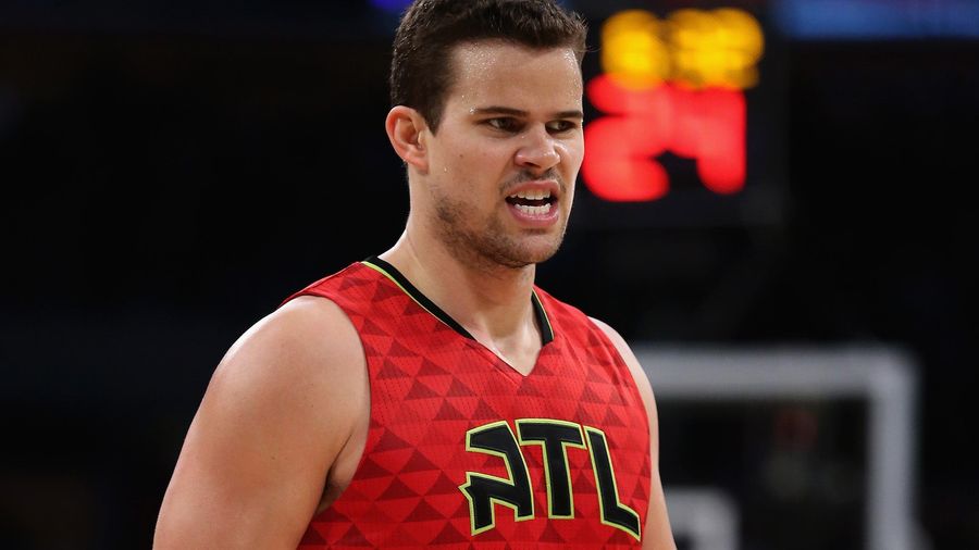 Kris Humphries Shatters Backboard, Ends Practice Early