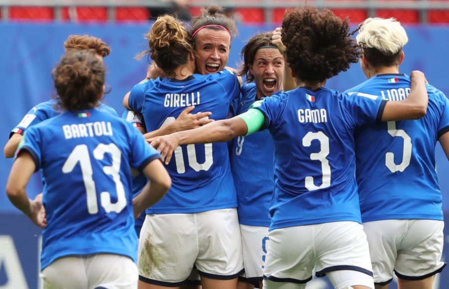 Italy Stun Australia With Stoppage-Time Winner