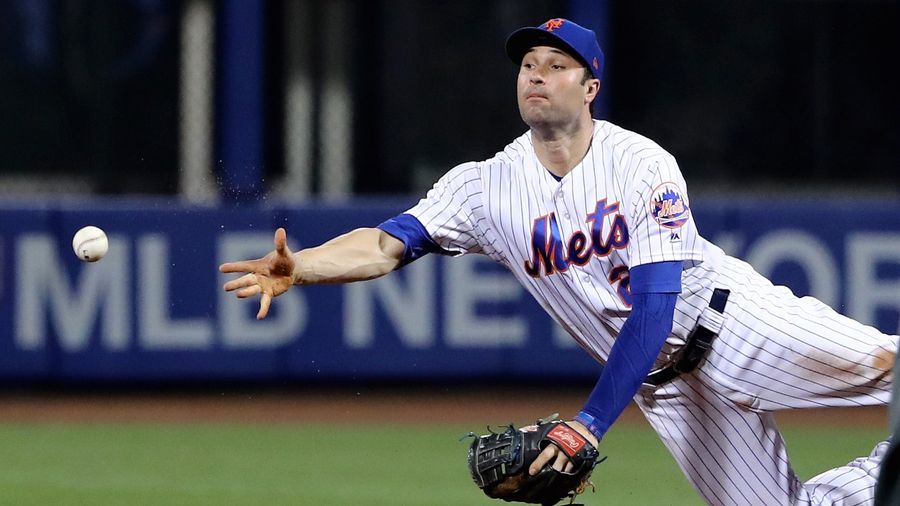 Real-Life Father Neil Walker Learns That Fans Call Him Daddy: &quot;I Guess I&#39;m Flattered&quot;