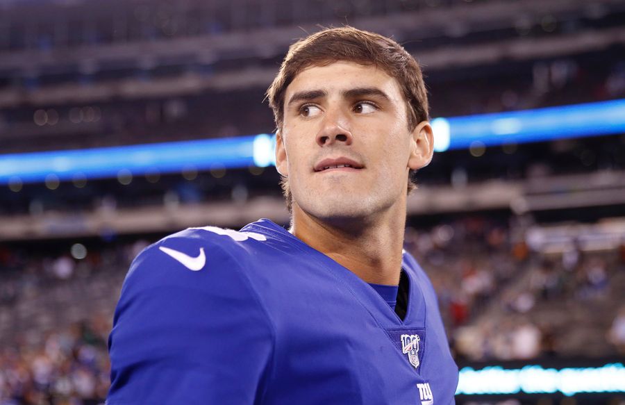 It Would Be Silly To Try To Say Anything Meaningful About Daniel Jones's 5-For-5 Preseason Debut, Right?