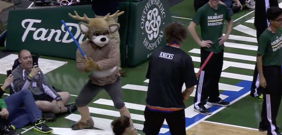 Robin Lopez Whoops Bucks Mascot In Lightsaber Fight
