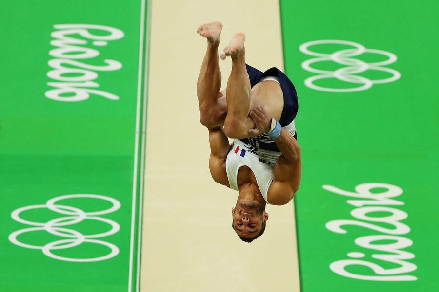French Gymnast Who Suffered Horrific Leg Break In Rio Competes For The First Time (Spoiler Alert: His Leg Doesn't Fall Off)