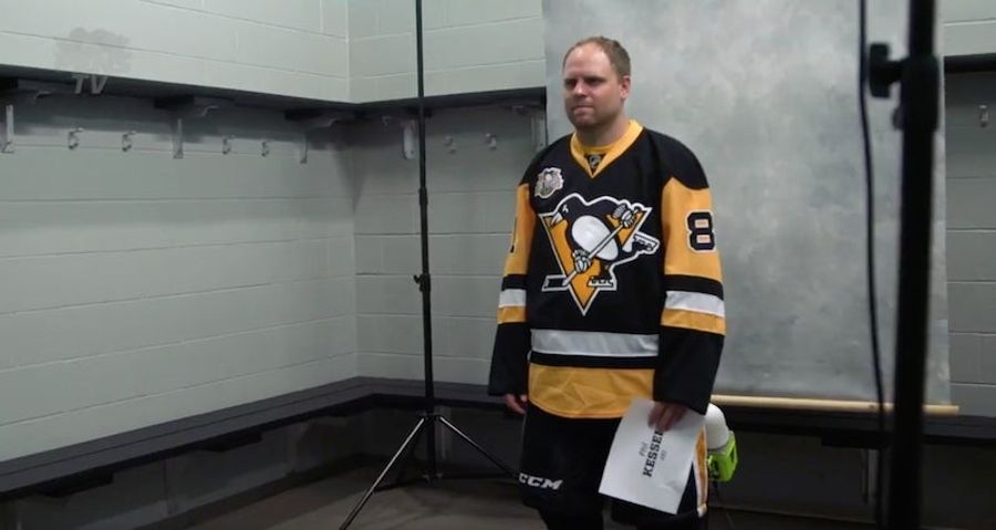 Phil Kessel Endures The Penguins' Media Day