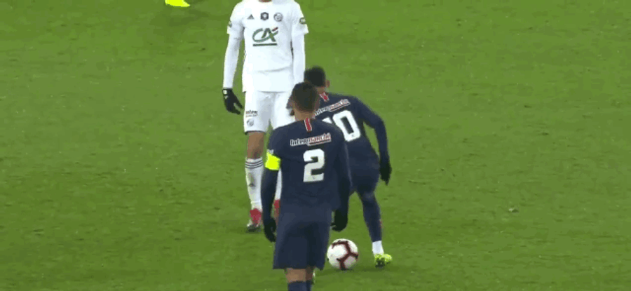 Some Peon Tries To Hurt Neymar, Gets Humiliated By Neymar