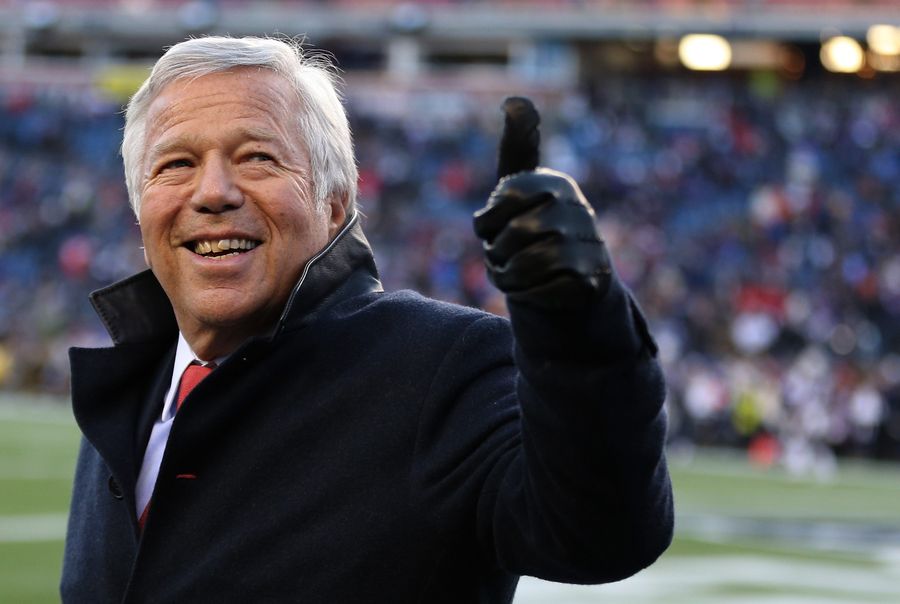 Robert Kraft Doubles Down On Patriots&#39; Innocence, Asks NFL For Apology