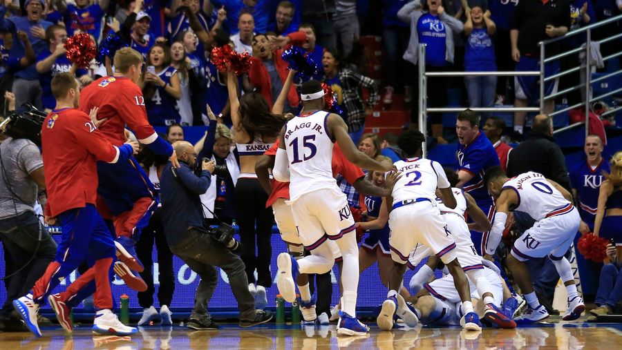 Kansas Beats Kansas State At The Buzzer Despite Blatant Traveling Violation