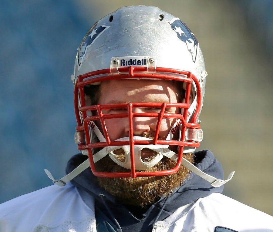 Patriots Trade Logan Mankins To Bucs For Pick, Ex-Rutgers Player