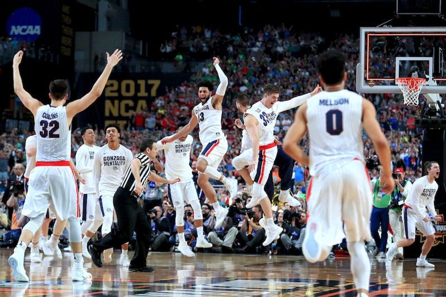 I'm So Glad Gonzaga Fouled With A Three-Point Lead