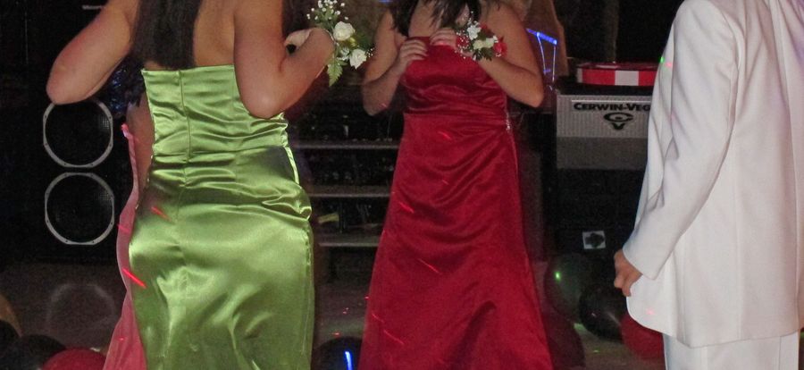 California Teens Hold NFL-Style "Prom Draft" To Pick Dates