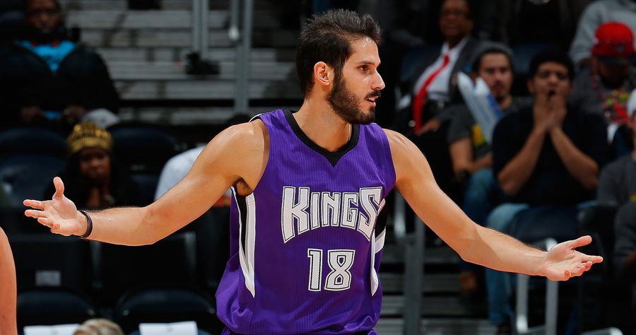 Omri Casspi And Steph Curry Traded Threes In A Wildly Entertaining Shootout