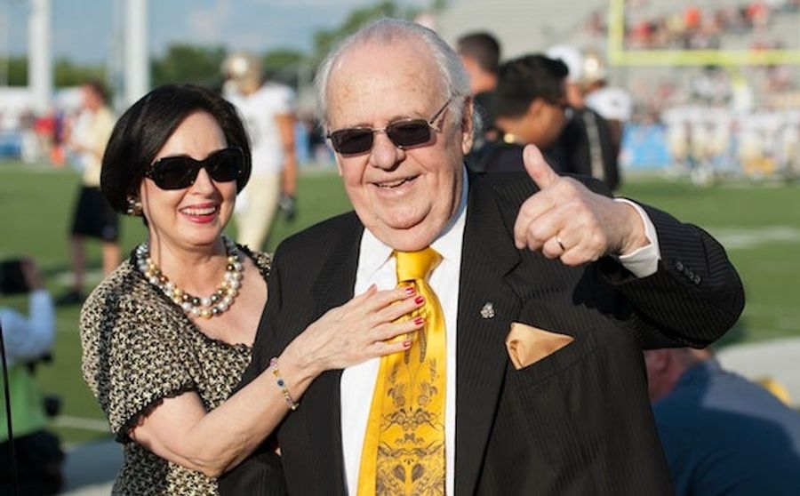Saints Execs Claim Tom Benson Is Still An Active Owner