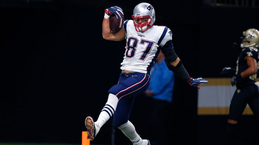 Gronk Catches 69th Score, Injures Groin