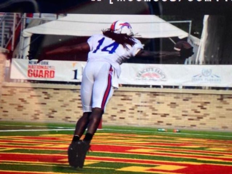 Bills WR Sammy Watkins Trips, Recovers, Makes Terrific One-Handed Catch