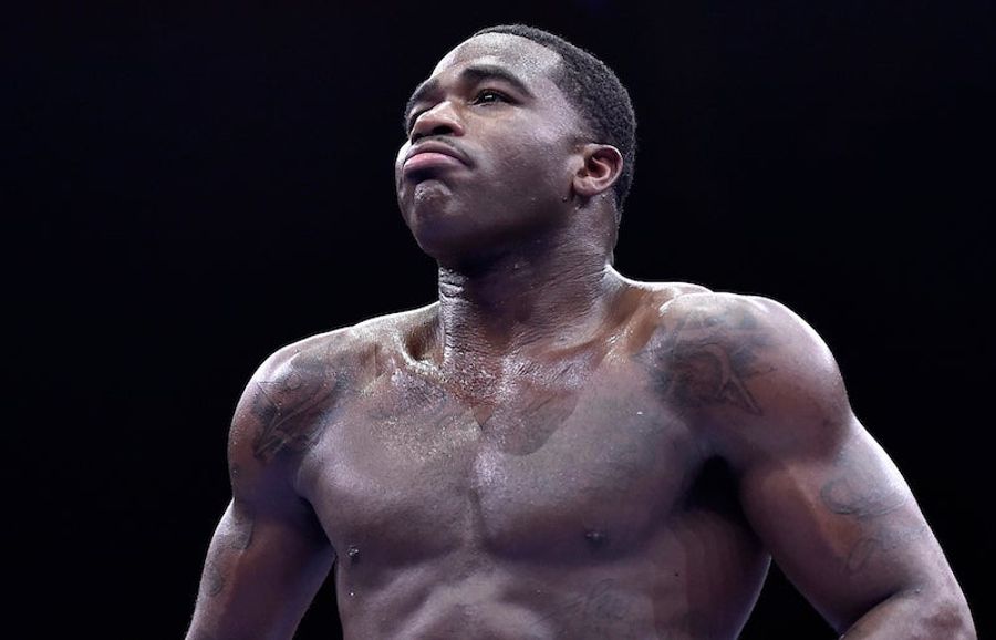 Adrien Broner Posts Photo Of Gun In Car, Says He&#39;s &quot;Going Home&quot;