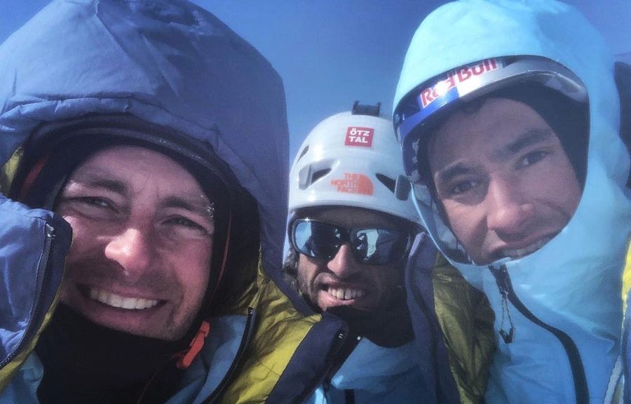 Climbing World Mourns After Three Of The World&#39;s Top Alpinists Die In Avalanche